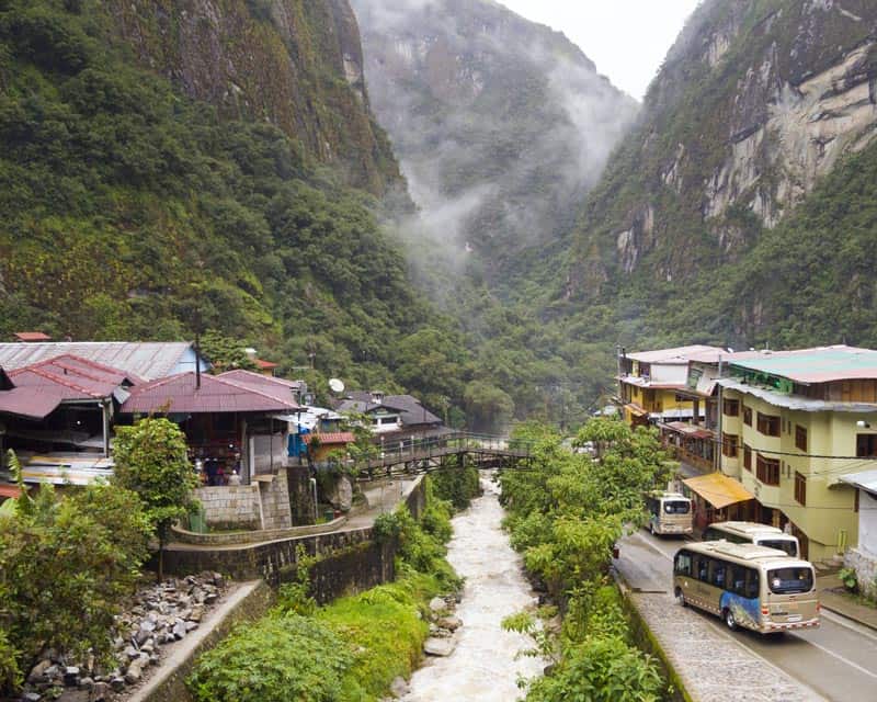 estacion-bus-aguas-calientes